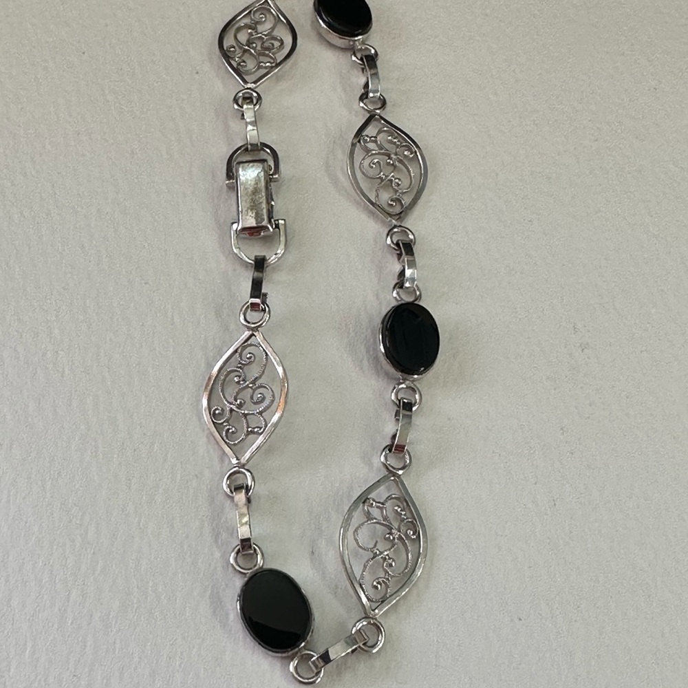 Black Onyx Vintage Van Dell Sterling Silver Filigree Bracelet. 8” France